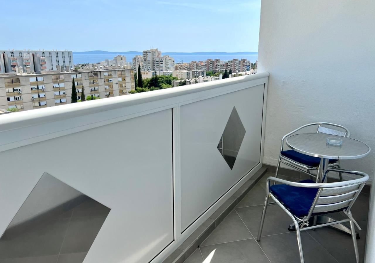 Apartman Luna Split Modern Sea View Apartment Dış mekan fotoğraf